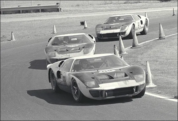 Ford during the 24 hours of Daytona in 1966