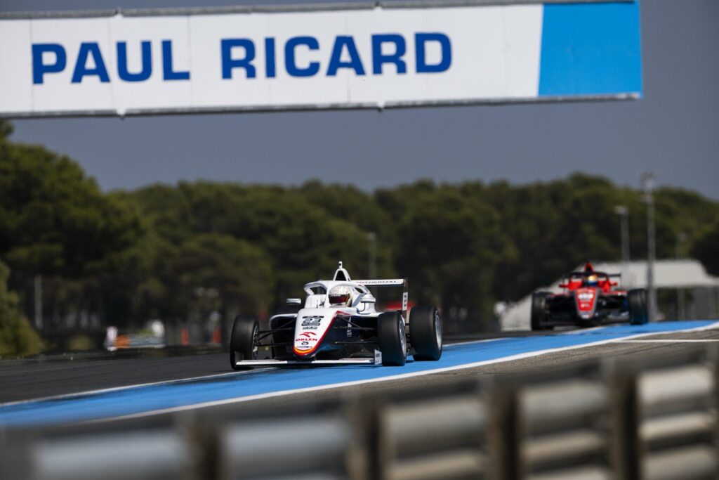W drodze do F1 większość kierowców zaczyna przygodę z bolidami of F4