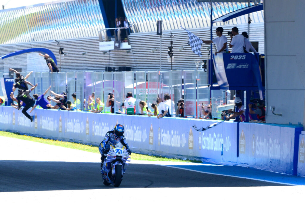 Álex Márquez (#73) zwycięża Grand Prix Hiszpanii