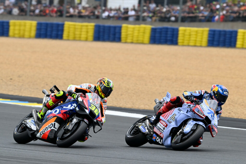 Álex Márquez (#73) oraz Joan Mir (#36) podczas Grand Prix Francji MotoGP 2024