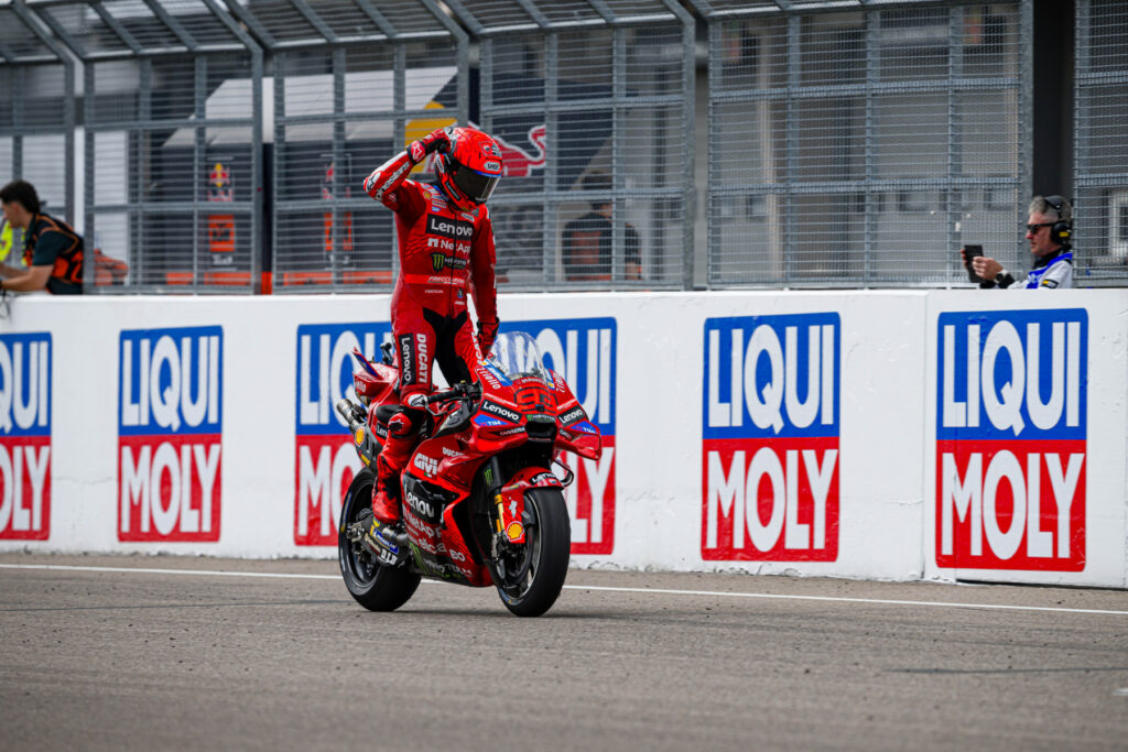 Marc Márquez zwyciężający Grand Prix Niemiec
