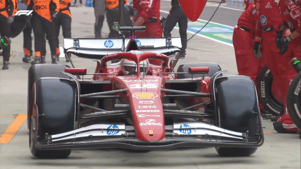 Charles Leclerc po pit stopie w Grand Prix Węgier 2025. Źródło: https://x.com/F1