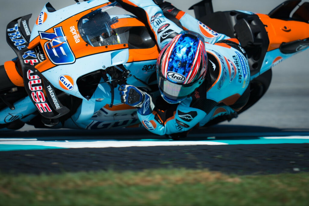 Specjalne barwy zespołu Trackhouse Aprilia na Grand Prix Malezji