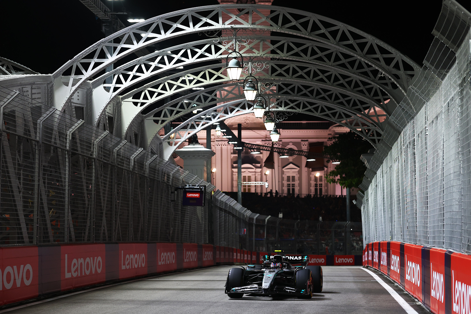 Mercedes podczas Grand Prix Singapuru 2025