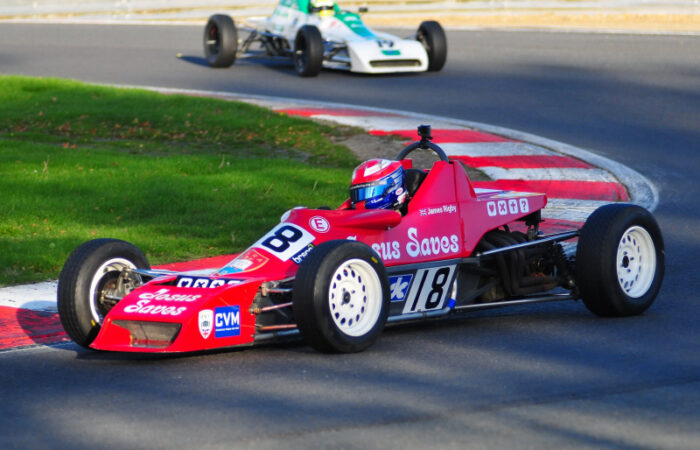 Alex Ribeiro w bolidzie Jesus Saves