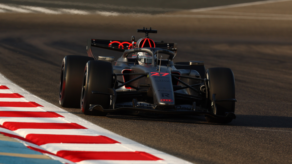 Audi prowadzone przez Nico Hülkenberga w trakcie testów w Bahrajnie.
Testy F1