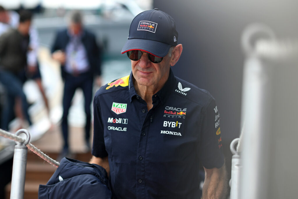 Adrian Newey, jako pracownik Red Bulla, już raz współpracował z Jonathan Wheatleyem.
