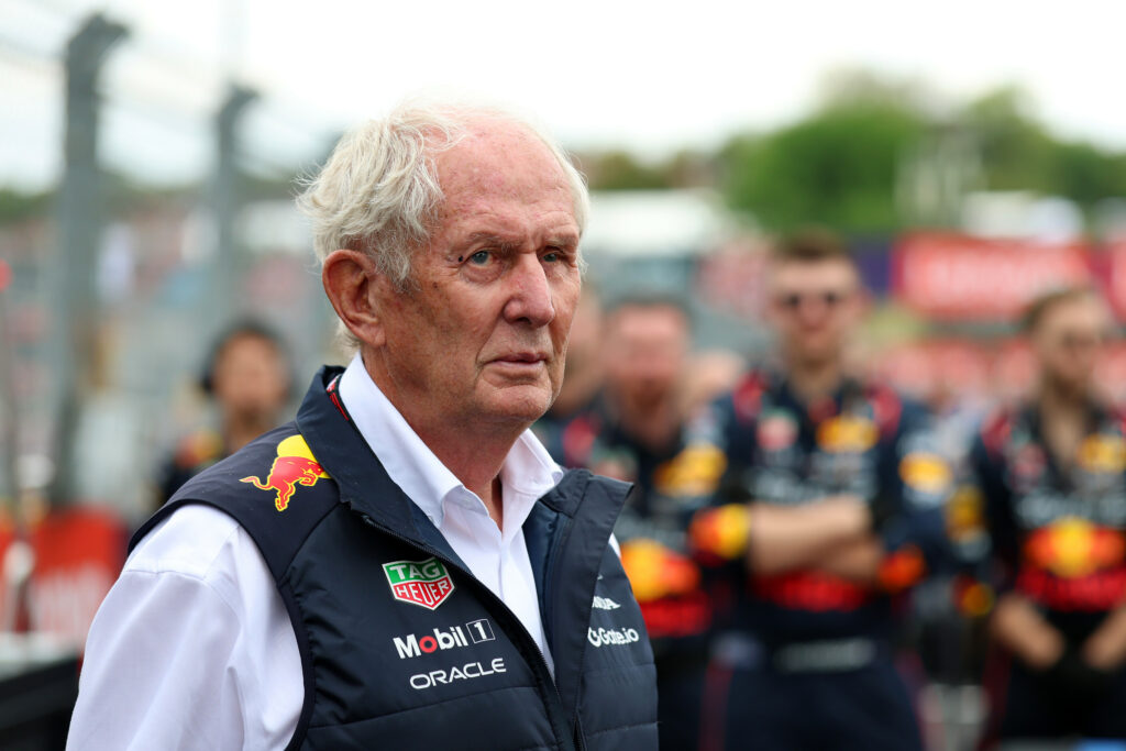 Doktor Helmut Marko w trakcie Grand Prix Węgier 2025.
Źródło: Mark Thompson/Red Bull Content Pool 