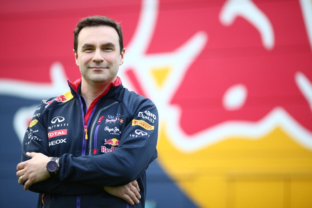 Dan Fallows w 2014 roku, został wtedy szefem do spraw aerodynamiki.

Red Bull