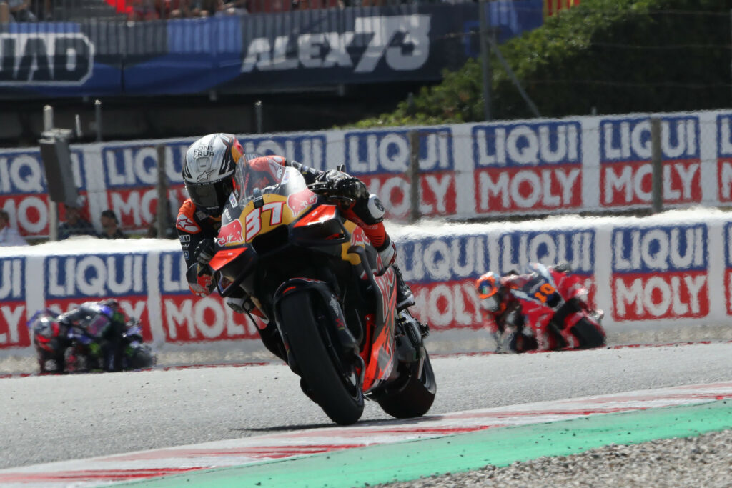 Pedro Acosta podczas Grand Prix Katalonii MotoGP 2025