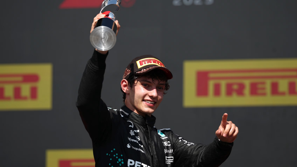 Andrea Kimi Antonelli na podium w Grand Prix Kanady 2025.
