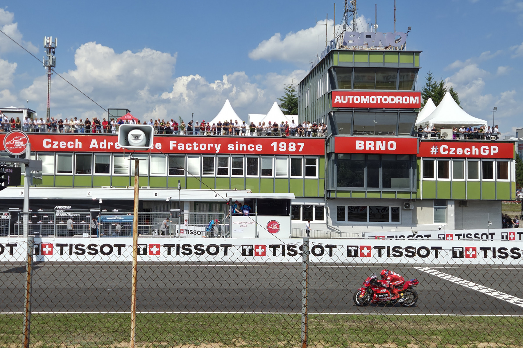 Marc Márquez na prostej startowej Automotodromu Brno