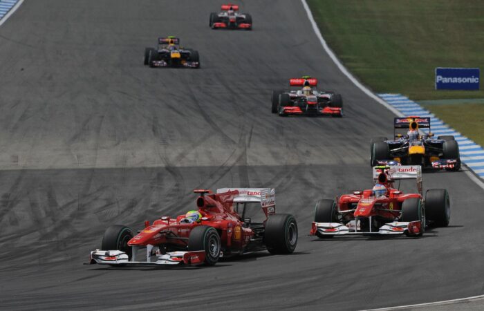 Massa przed Alonso i Vettelem podczas Grand Prix Niemiec 2010