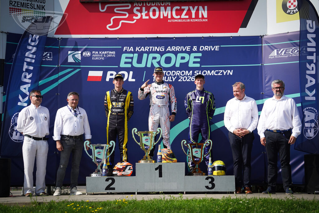 Kartingowe Mistrzostwa Europy - podium klasyfikacji Senior