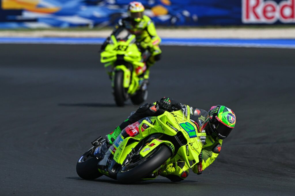 Franco Morbidelli na motocyklu zespołu VR46