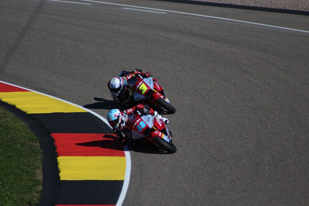 Milan Pawelec podczas Grand Prix Niemiec Moto2