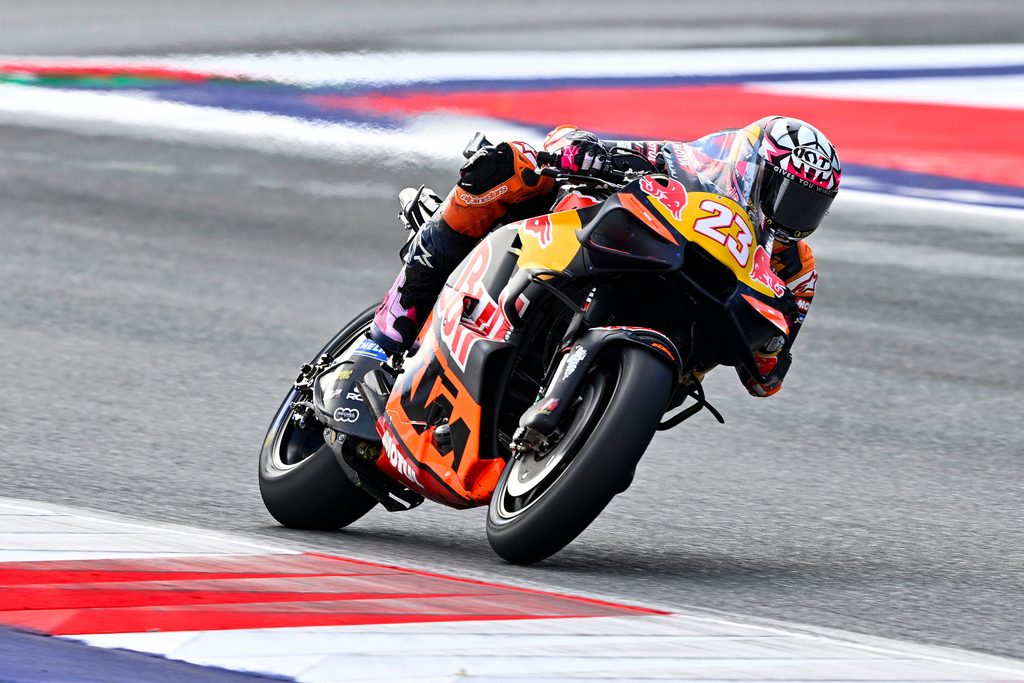 Enea Bastianini w barwach zespołu KTM Tech3
