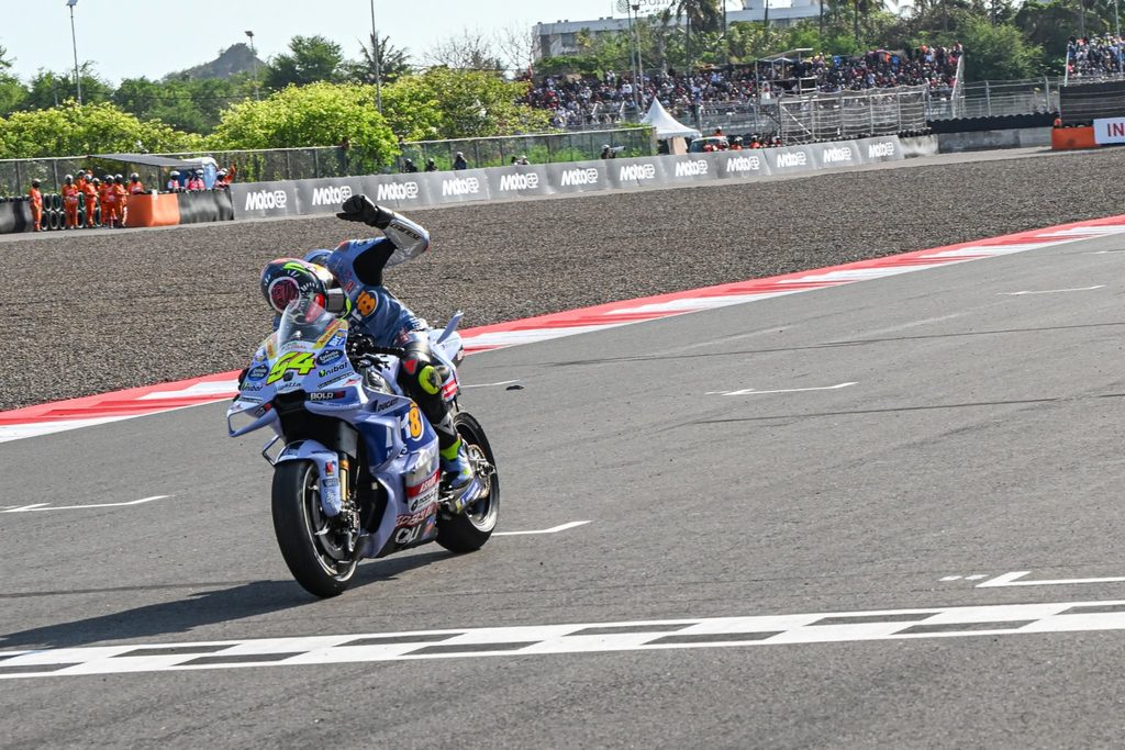 Fermín Aldeguer zwyciężający zeszłoroczne Grand Prix Indonezji MotoGP