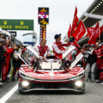 Załoga Toyoty #8 świętująca wygraną w 6 Hours of Barcelona